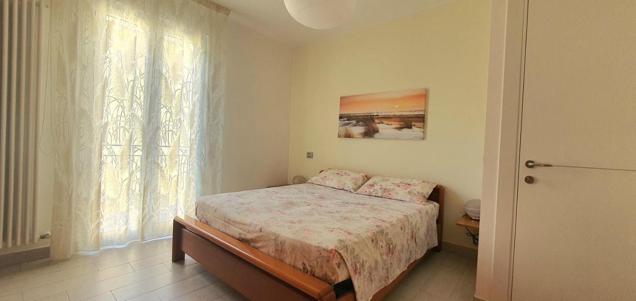 Melodie Del Conero - Nuovo Bilocale, In Posizione Strategica Villa Castelfidardo Luaran gambar